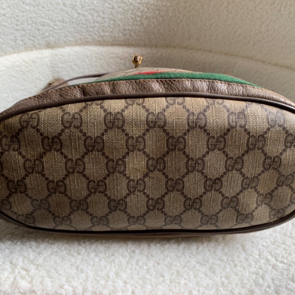 Authentic Gucci GG Vintage Supreme Ophidia Bucket - Picture 10 of 16